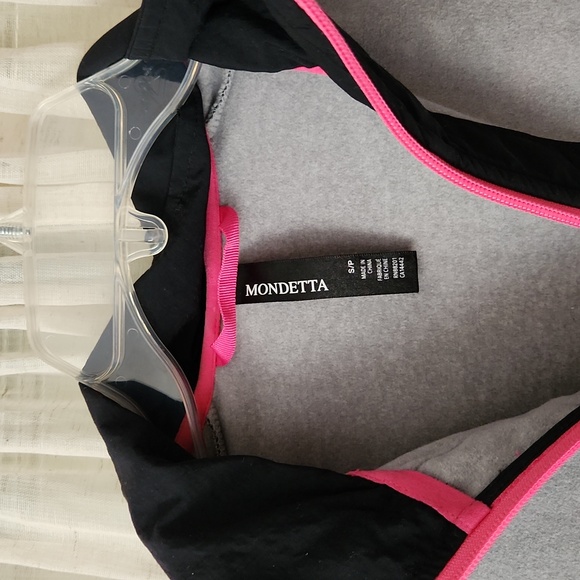 Mondetta Quarter Zip - Picture 4 of 7